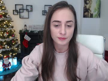 طالب ينيك صديقته امام زميلة فى الجامعة