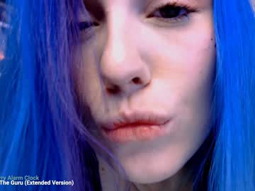 سكس جماعي ينيكو بعض في الجيم