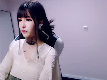 شاهد سكس خدامه هايجه تتناك من صاحب المنزل شاب ينيك خدامه