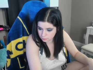 سكس زنجى ينيك بنت شقراء تتناك فى طيزها